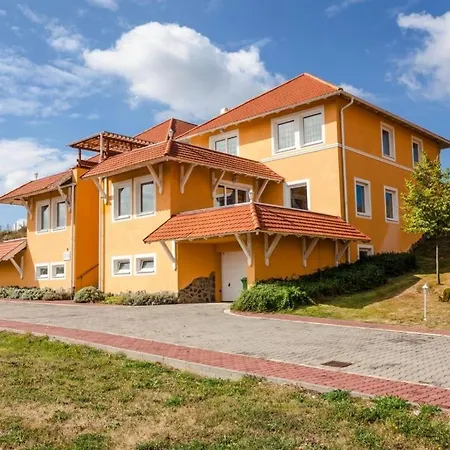 Landal Duna Tatil parkı 4*